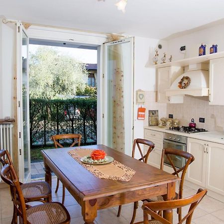 Appartamento Con Giardino E Parcheggio Privato 벨라지오 외부 사진